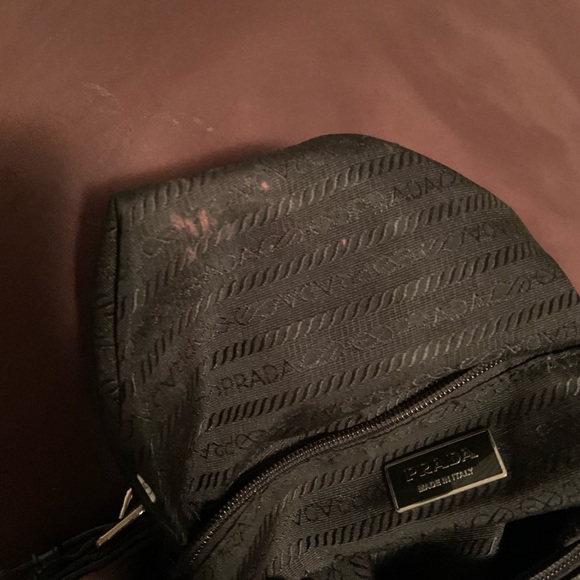 Prada nylon bag with matching wallet - Picture 3 of 8